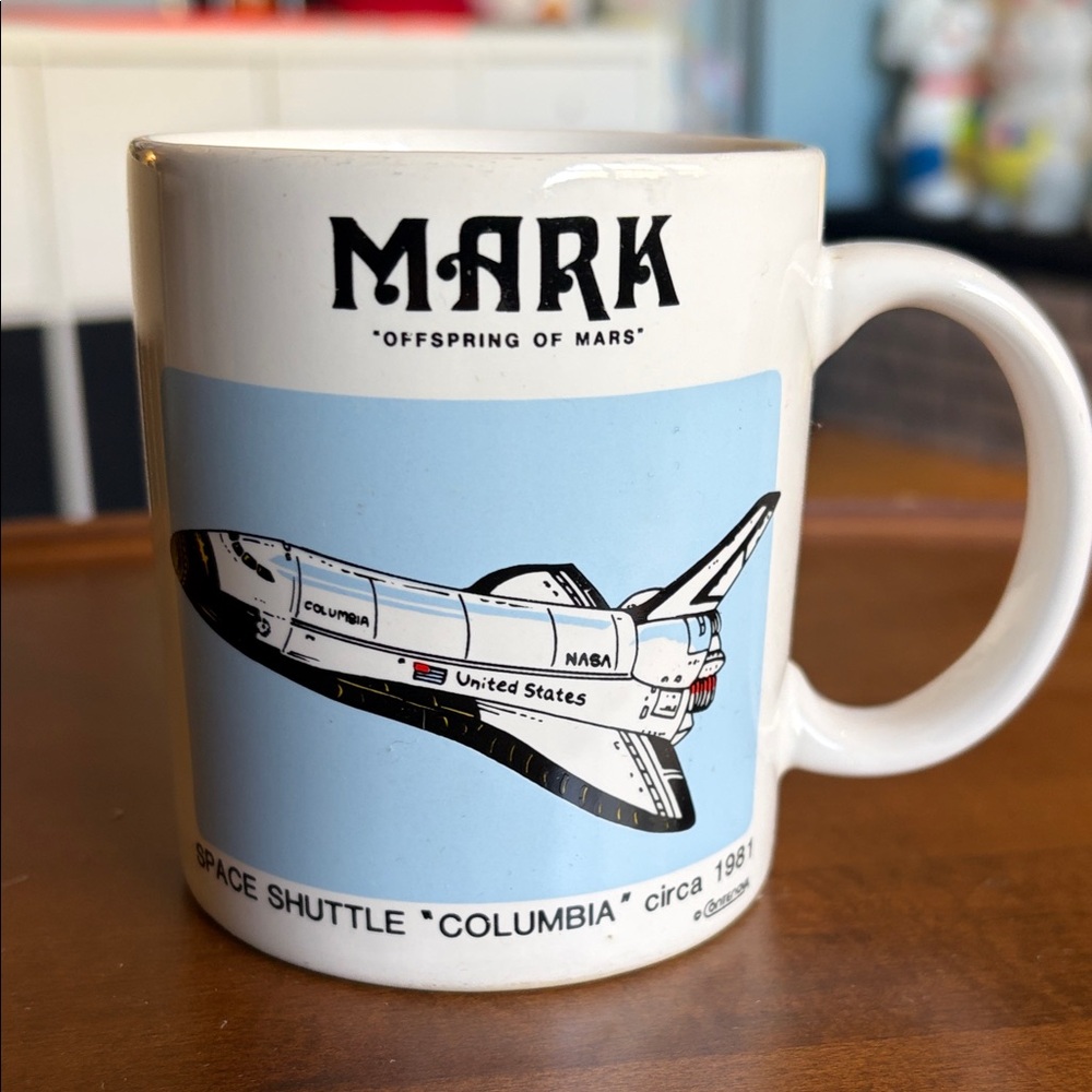 Mark “Offspring of Mars” contenova Japan collection. Rare/vintage space shuttle